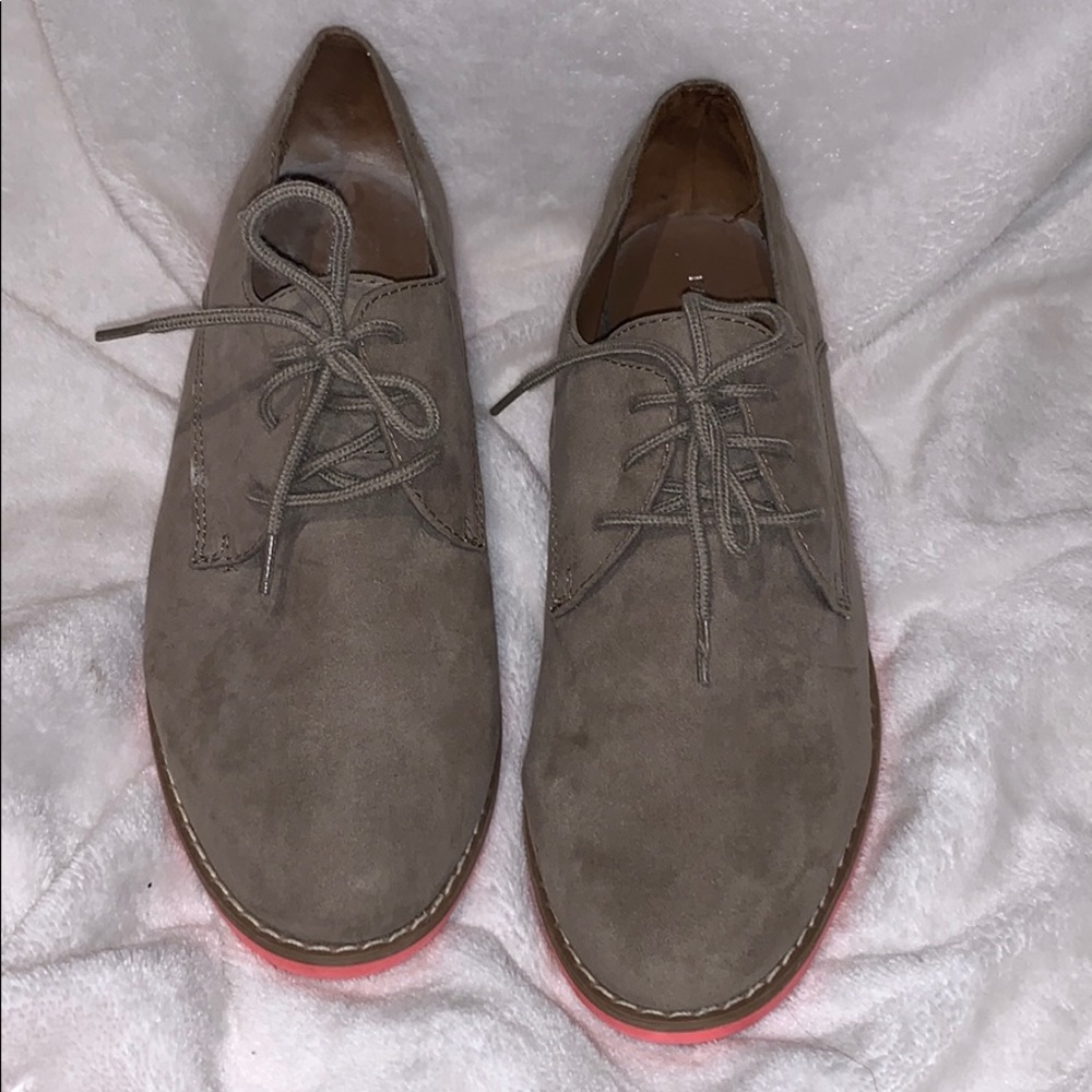 Hot pink and tan oxfords size 8